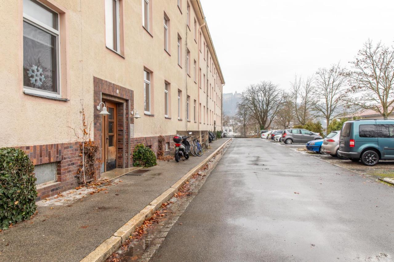 Moderne Dachgeschosswohnung - Parkplatz - Netflix Coburg Exterior foto
